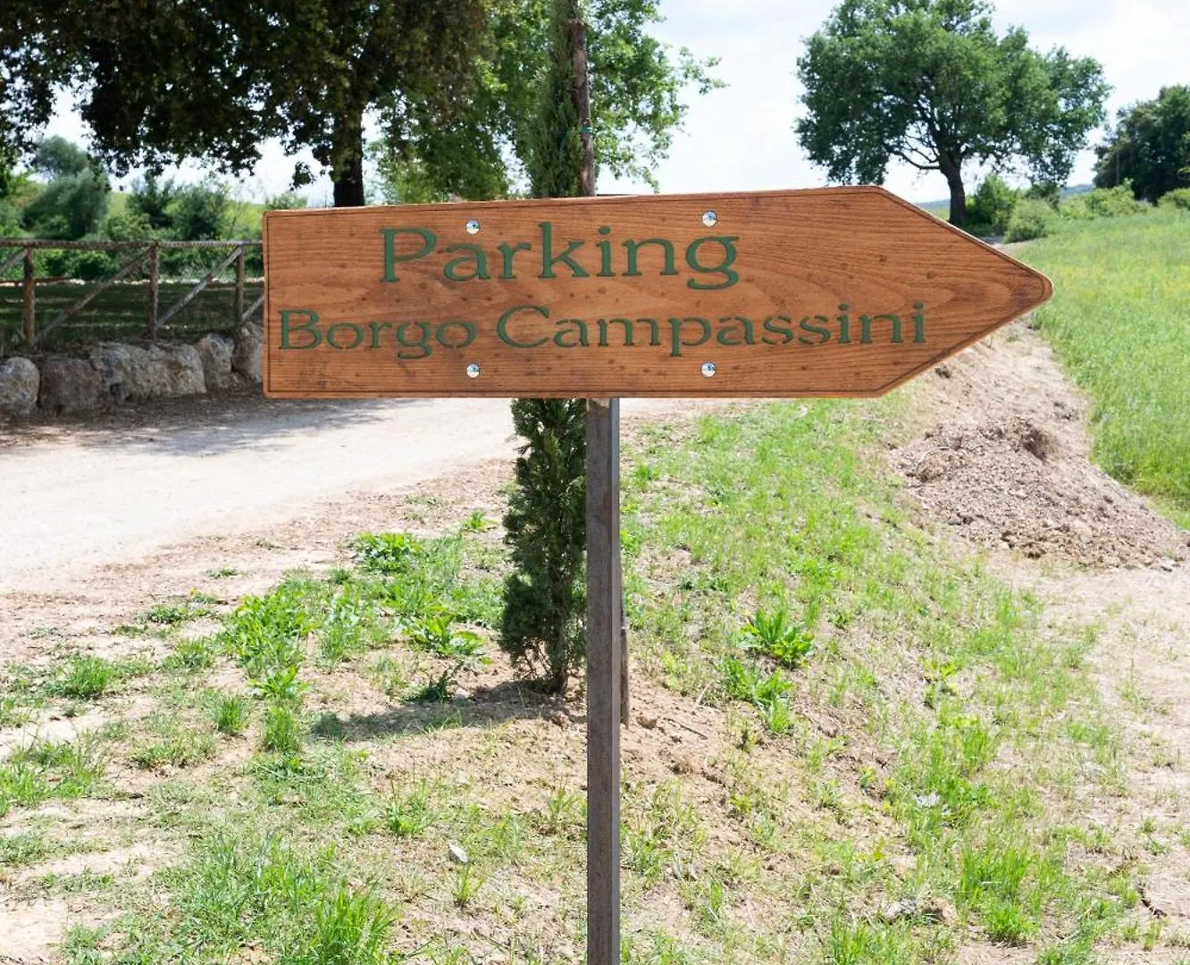 Borgo Campassini Villa Monteriggioni 0*,