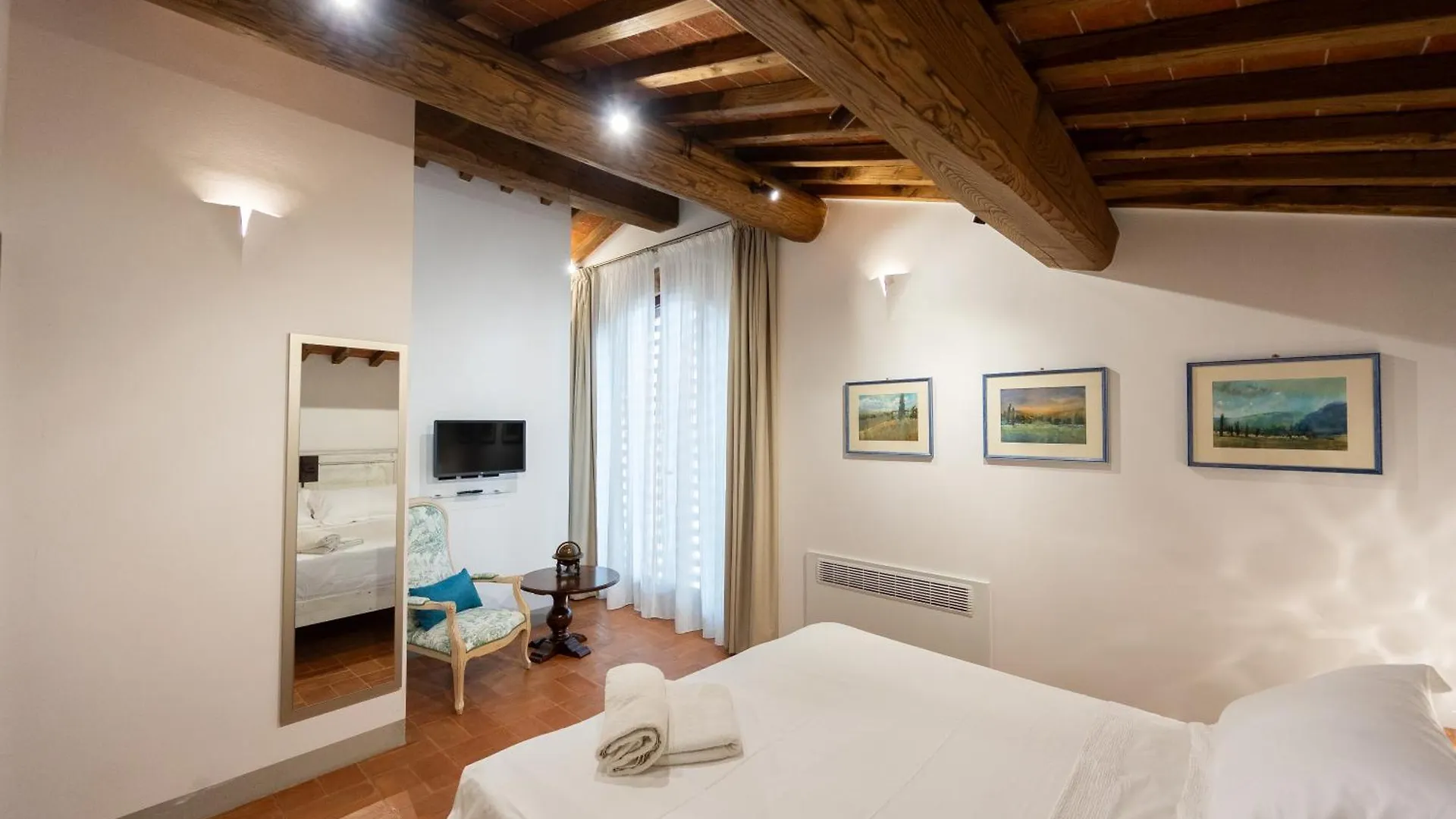 Borgo Campassini Villa Monteriggioni