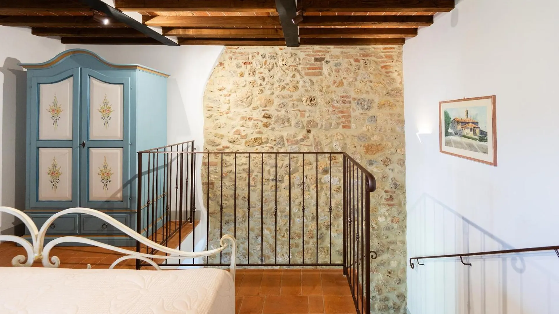 Farm stay Borgo Campassini Villa Monteriggioni Italy