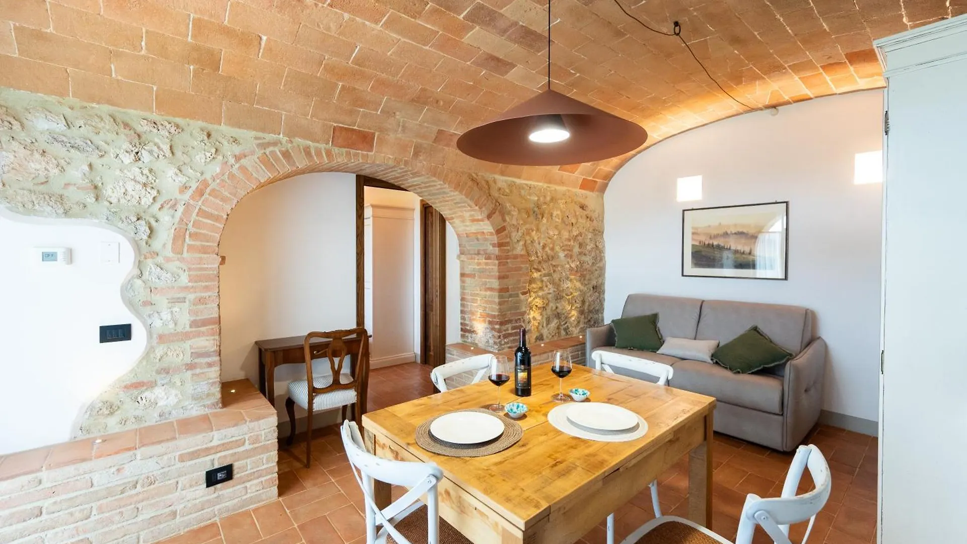 Farm stay Borgo Campassini Villa Monteriggioni